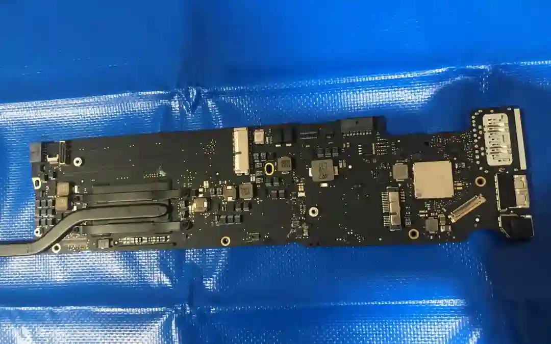 damaged macbook air